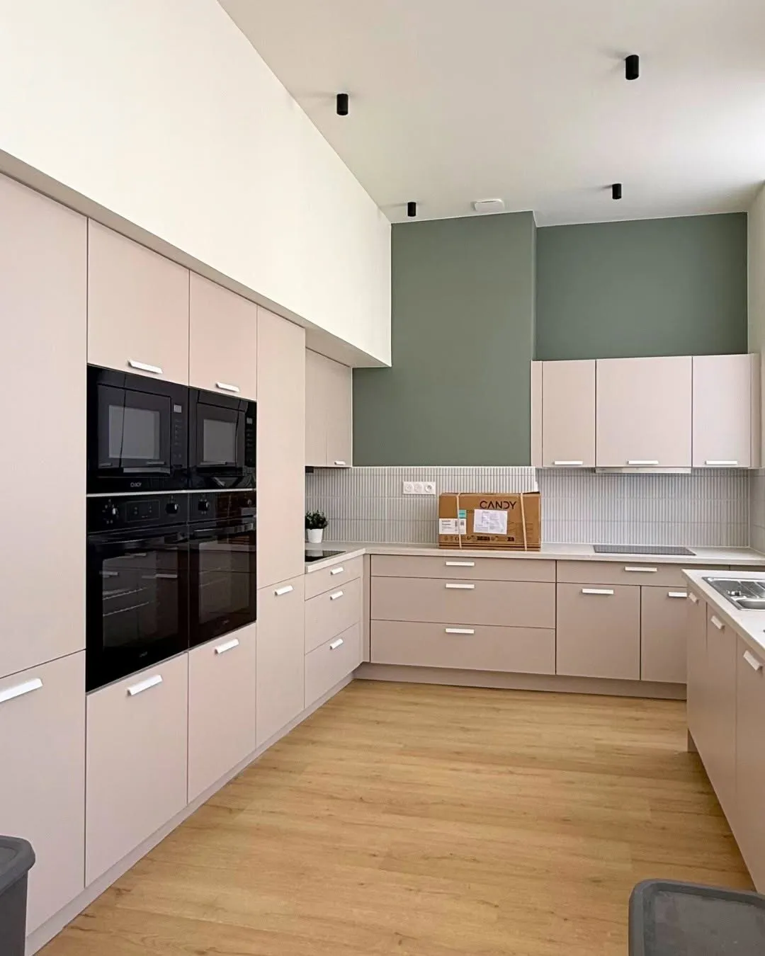 Cuisine équipée, finitions sur mesure